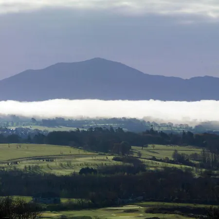 בית נופש Ivy Steps From National Park *