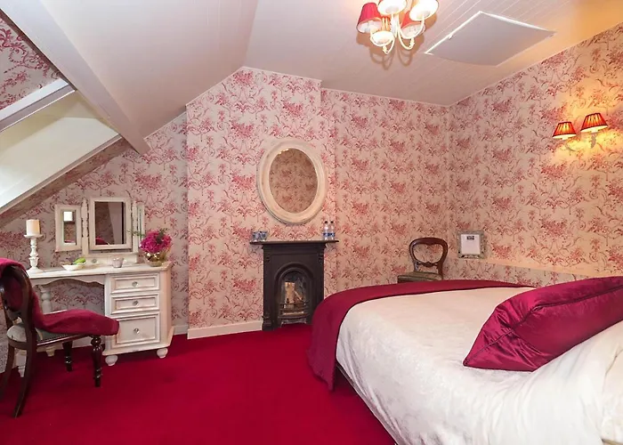 Holiday home Ivy Steps From National Park *