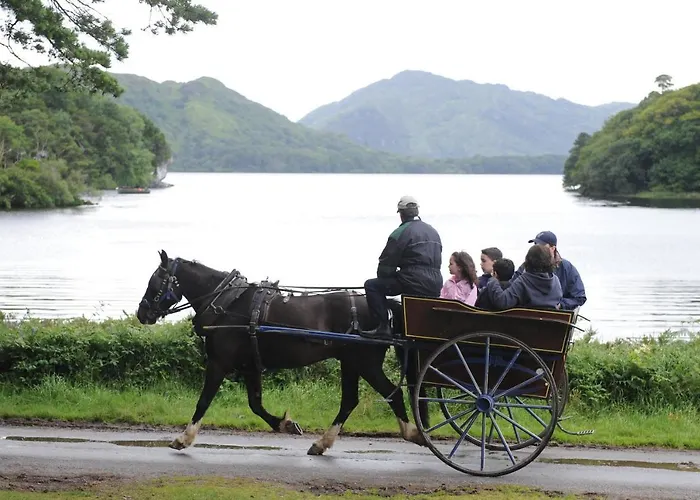 Ivy Steps From National Park Holiday home *
