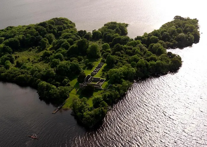 Ivy Steps From National Park